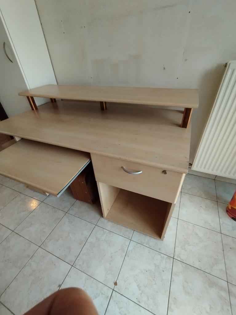 Bureau, Huis en Inrichting, Bureaus, Ophalen, Demontabel, Gebruikt, Hout