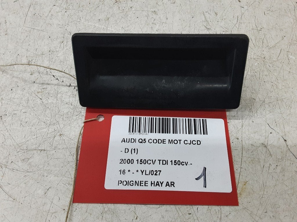 POIGNEE COFFRE / HAYON ARRIERE Audi Q5 (8RB) (5N0827566X), Autos : Pièces & Accessoires, Auto-Union-Straße  1,
85057  Ingolstadt, DE