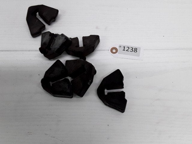 GN400 1980 - 1982 Suzuki Rubber Rubber kettingklok D1-26990