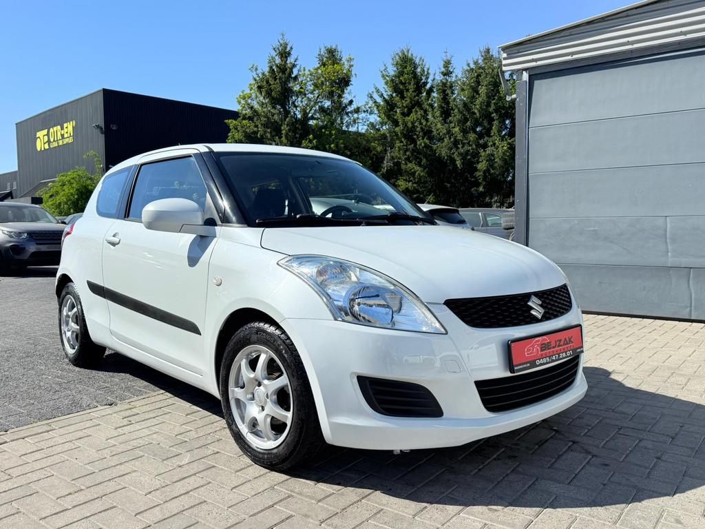 Suzuki swift 1.3i 1j Garantie, Auto's, Suzuki, Voorwielaandrijving, Euro 5, Stof, Swift