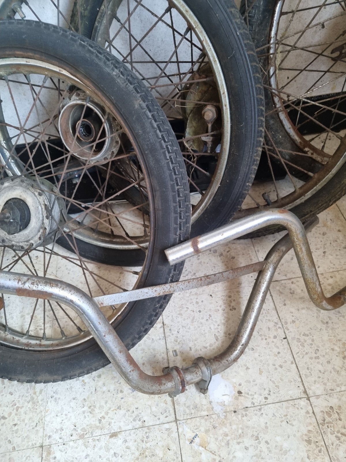 partij onderdelen oldtimer bromfietsen, Enlèvement, Utilisé