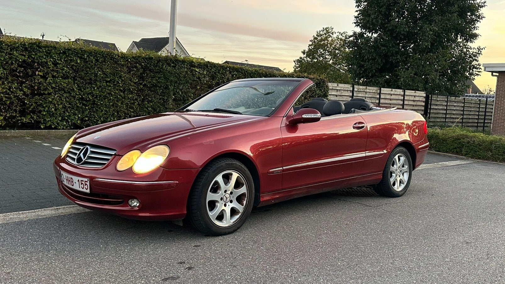 Compresseur Cabriolet Mercedes-Benz CLK 200, Autos, Achat, Cabriolet, Boîte manuelle, Noir