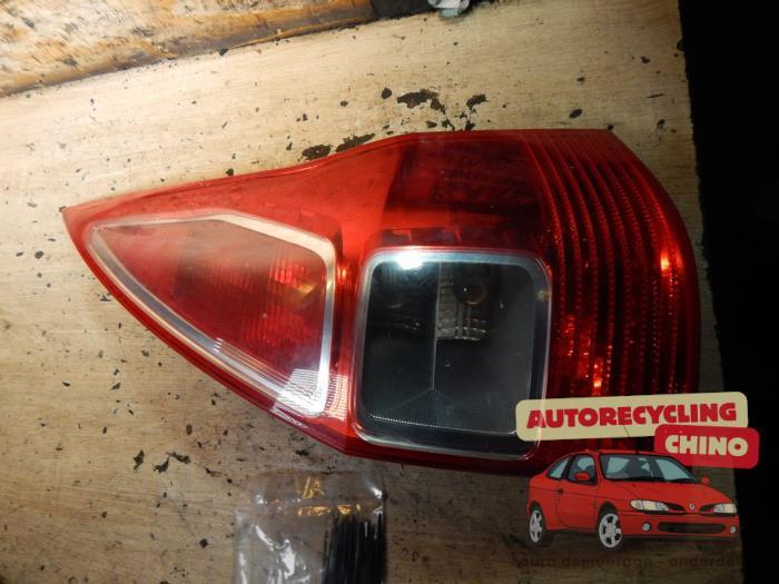 Achterlicht rechts van een Renault Megane Break, Gebruikt, -, Renault, -