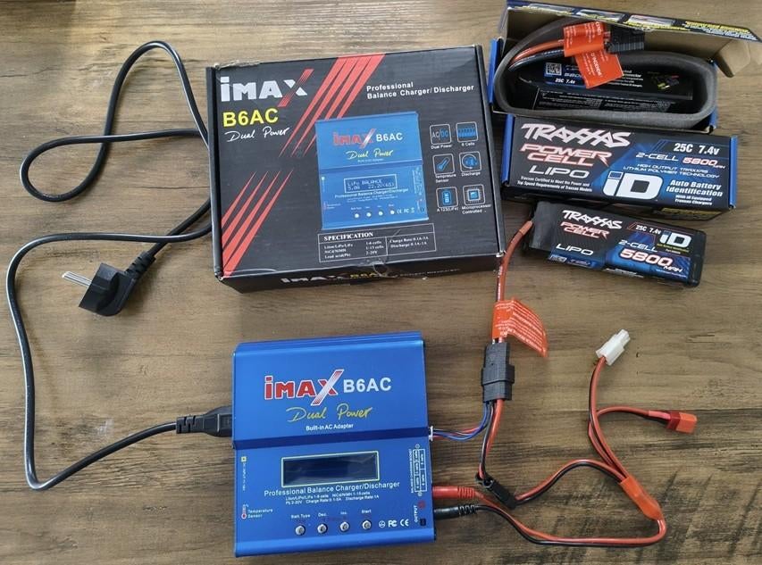 IMAX B6AC charger + 2x Traxxas LIPO Power cell, Hobby en Vrije tijd, Ophalen, Gebruikt, Elektro