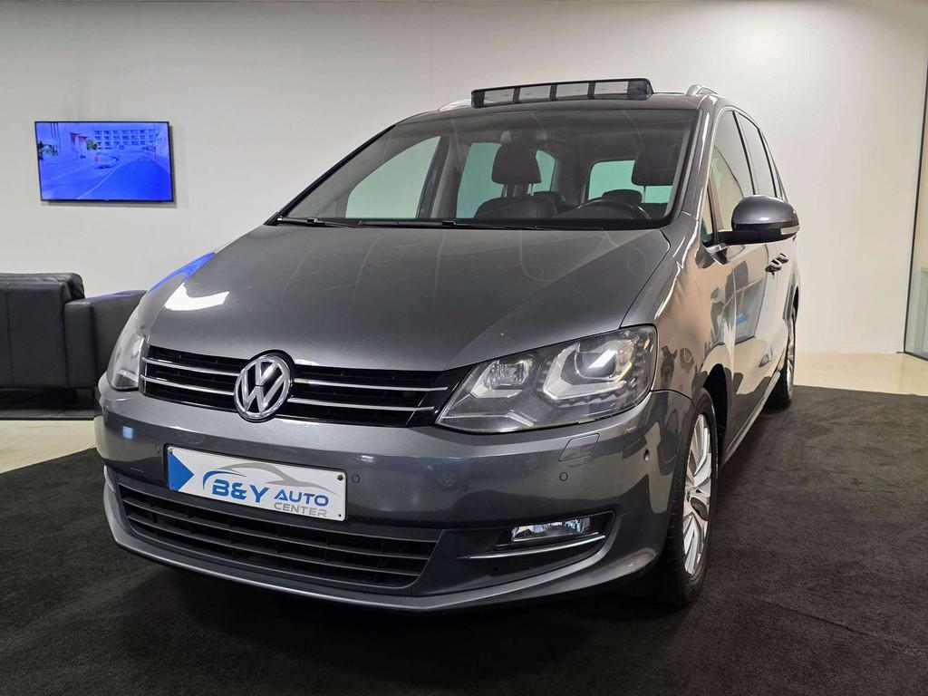 Volkswagen Sharan 2.0 TDI DSG / Highline / Pano 7zit, Autos, Cuir, Achat, Entreprise, 5 portes