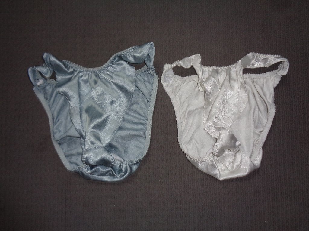 2 satijnen slipjes, Kleding | Dames, Verzenden, Overige kleuren, Slip