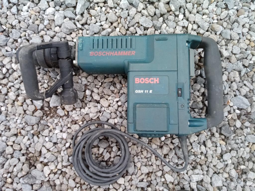 Marteau de démolition peu servi et toujours révisé, Bricolage & Construction, 600 watts ou plus, Comme neuf, Enlèvement, Mécanisme de percussion