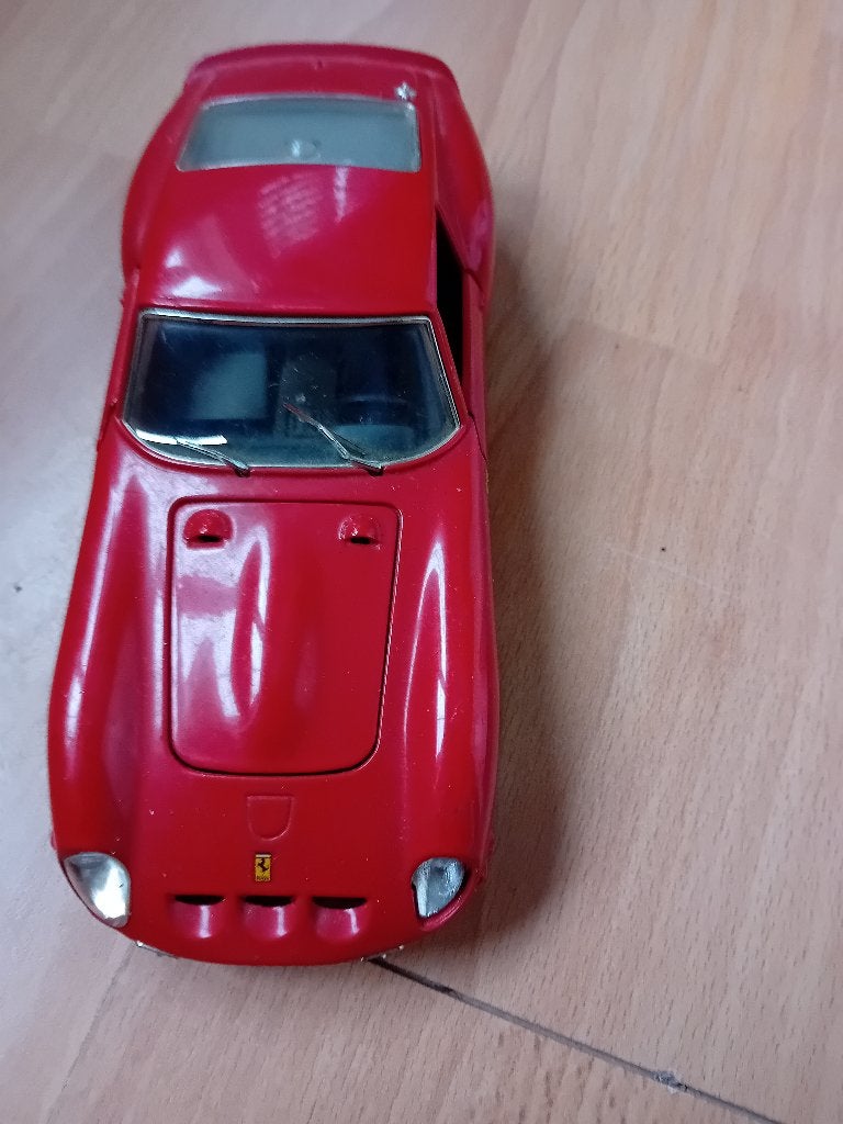 Ferrari 250 gto 1962 - Burago, Verzamelen, Ophalen of Verzenden, Zo goed als nieuw, Auto's