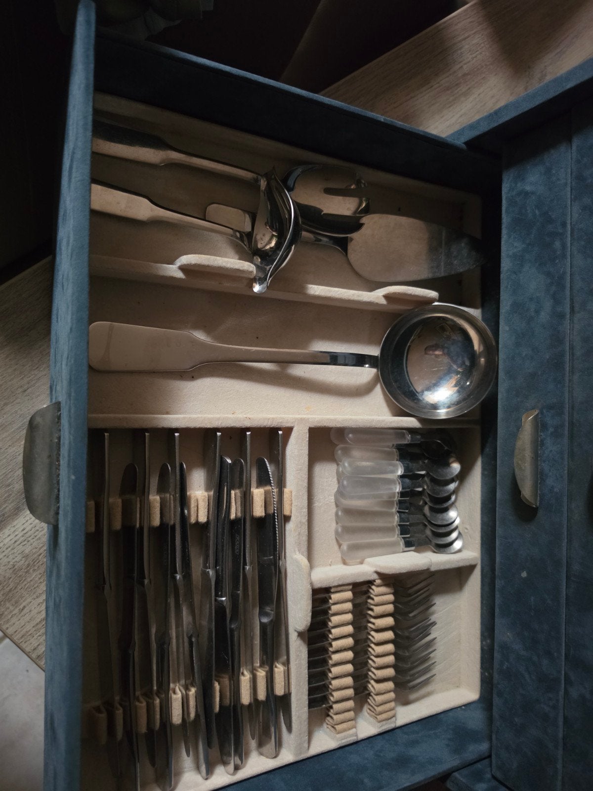 Bestekkoffer Lebrun 18 10, Huis en Inrichting, Keuken | Bestek, Ophalen, Gebruikt, Bestekset, Inox of Chroom