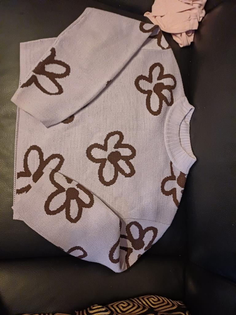 Pull moderne violet/fleur H&M T146/152 (10/12 ans), Enfants & Bébés, Vêtements enfant | Taille 146, Enlèvement ou Envoi, Pull ou Veste