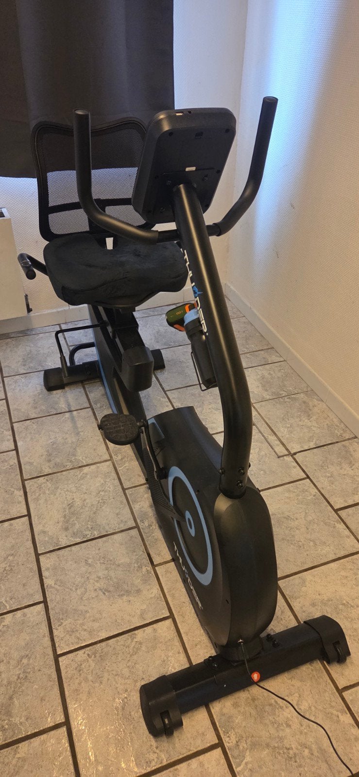 Vélo d'appartement semi coucher, acheter 589€ en octobre2025, Enlèvement, Vélo d'appartement