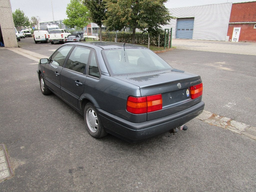 VOLKSWAGEN PASSAT 1800 CC OLDTIMER, foto 4