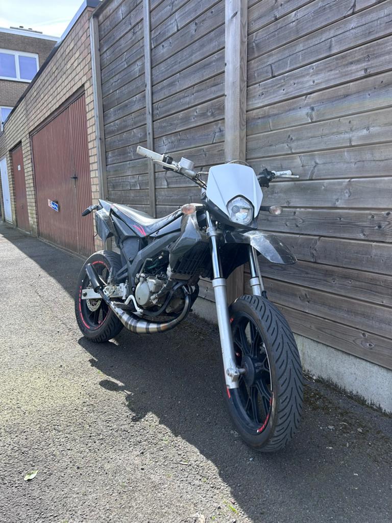 Derbi drd racing, Fietsen en Brommers, Brommers | Derbi, Zo goed als nieuw, Ophalen
