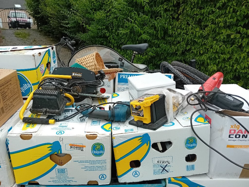 Pour brocante?, Enlèvement