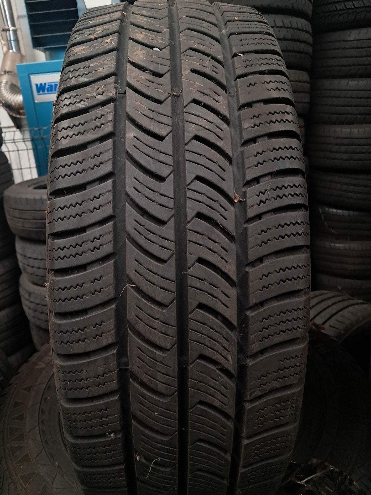 2256516C 225/65/16c 225/65R16C m+S Continental, Ophalen