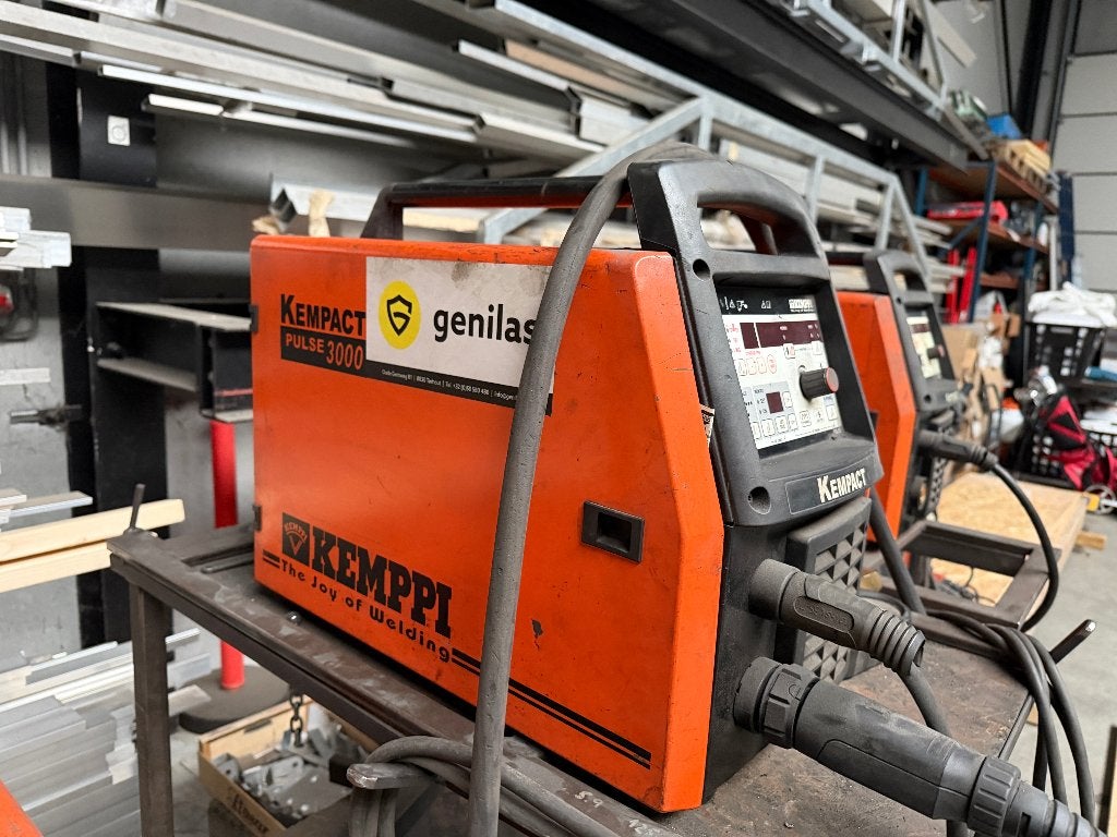 Kemppi Kempact Pulse 3000 ACDC MIG/MAG lasapparaat, Doe-het-zelf en Bouw, Ophalen, Gebruikt, 250 ampère, Inverter