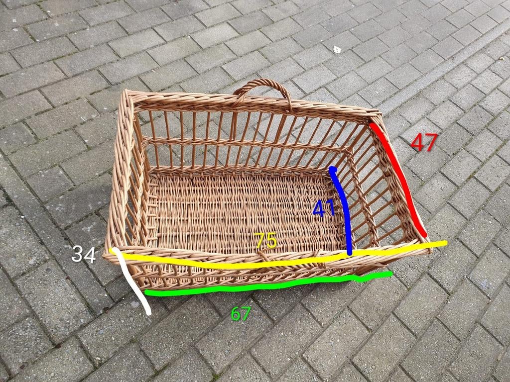 GROTE RIETEN MAND, Huis en Inrichting, Woonaccessoires | Schalen en Manden, Ophalen, Riet, Mand