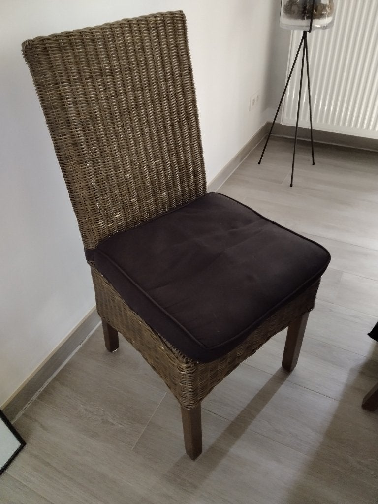 6 chaises en osier avec coussins, Maison & Meubles, Chaises, Osier ou Rotin, Brun, Enlèvement, Cinq, Six Chaises ou plus