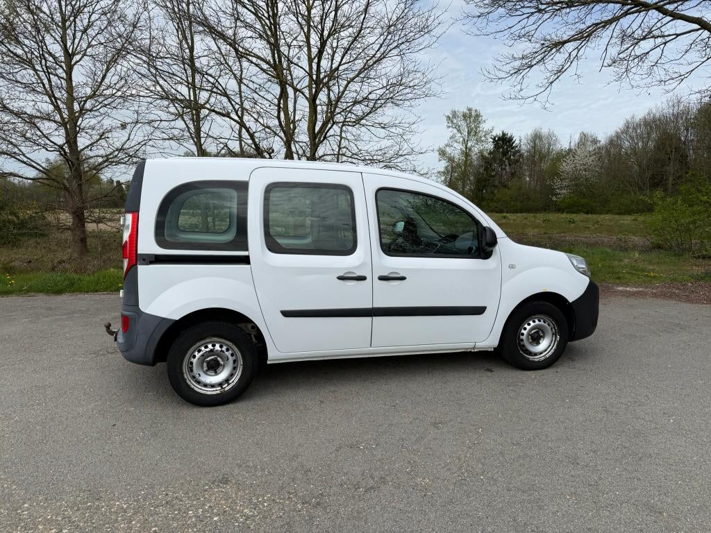 Renault Kangoo, Autos, Renault, Particulier, Kangoo, Vitres électriques, Attache-remorque, Diesel, Euro 5, Autre carrosserie, 4 portes