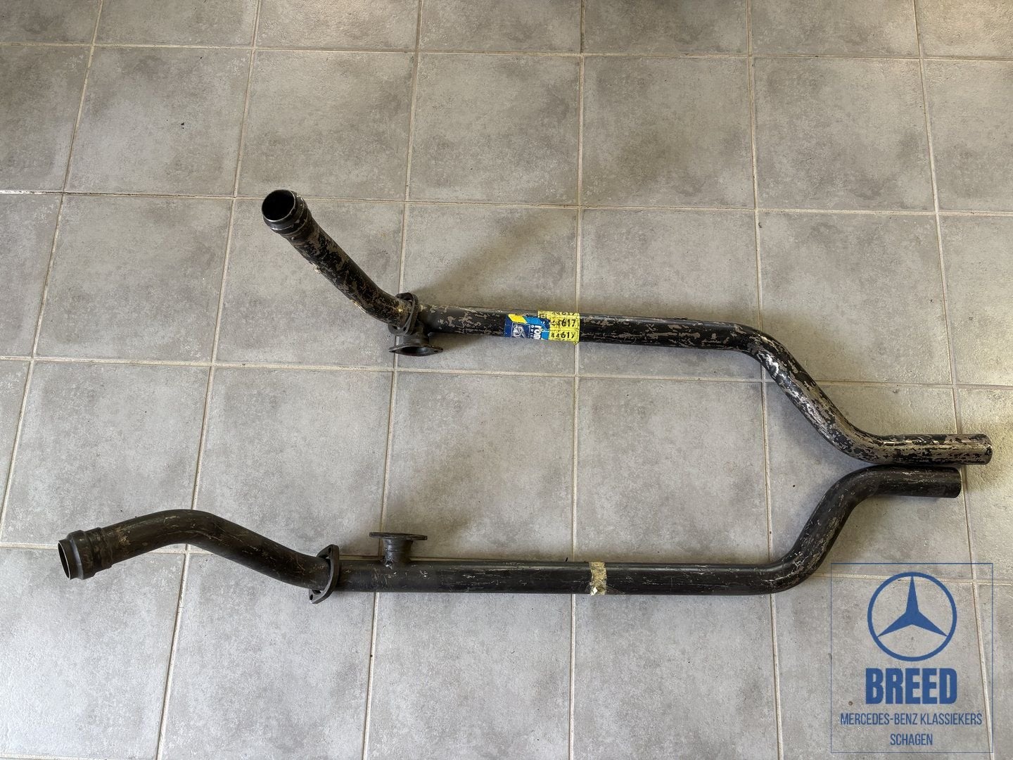 NOS uitlaat voorpijp L+R Mercedes-Benz R107 350SL 450SL SLC, -, Nieuw, Ophalen of Verzenden, -