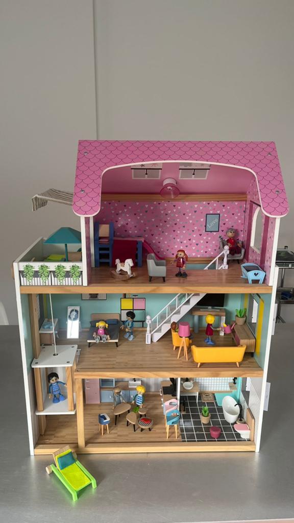 Poppenhuis hout, Kinderen en Baby's, Speelgoed | Poppenhuizen, Ophalen, Zo goed als nieuw, Poppenhuis
