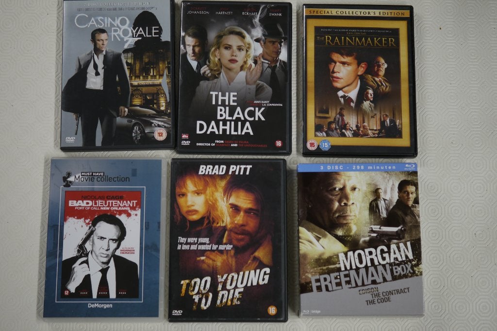 Pakketjes met 6 DVDs (elk), Gebruikt, Vanaf 16 jaar, Nederlands, Overige genres