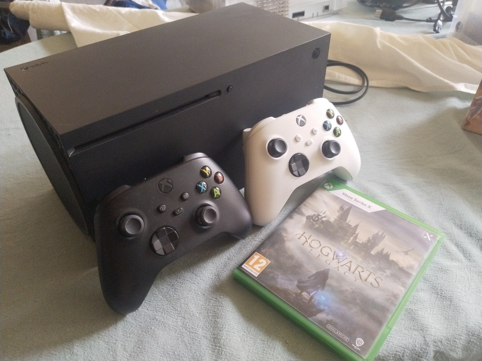 Xbox series x + 2 controllers + hogwarts legacy, Ophalen, Gebruikt, Xbox Series X