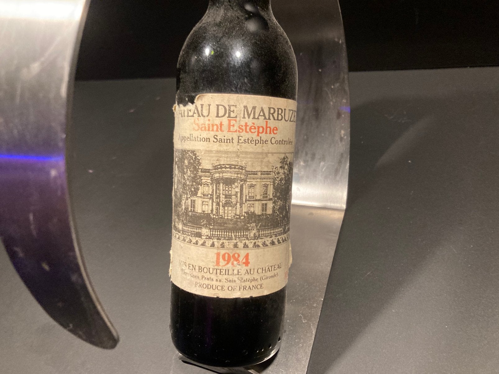 Bouteille de vin, château de Marbuze - Saint de 1984, Collections, Enlèvement ou Envoi, Pleine, France, Vin rouge