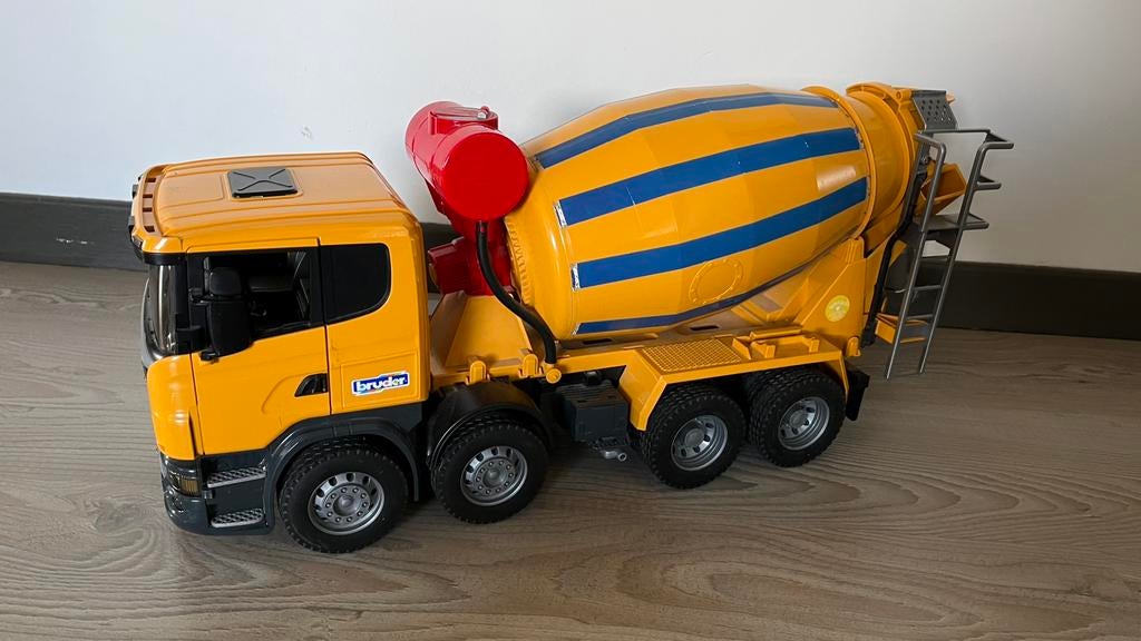 Betonmixer Bruder, Ophalen, Gebruikt