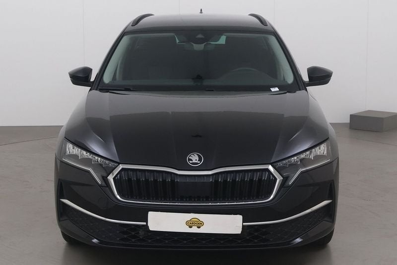 Skoda Octavia Sw 1.5 tsi etec selection 150 AT, Auto's, Automaat, Parkeersensor, 4 cilinders, Overige bekleding