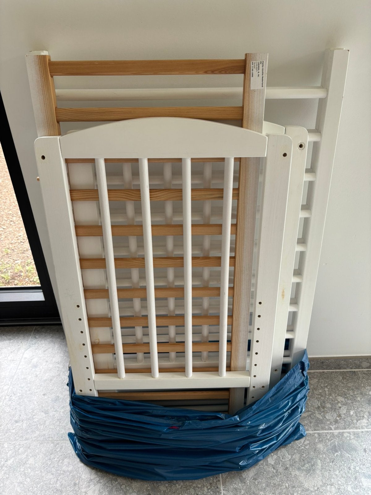 Wit houten wiegje/cosleeper, Ophalen, Zo goed als nieuw, Matras
