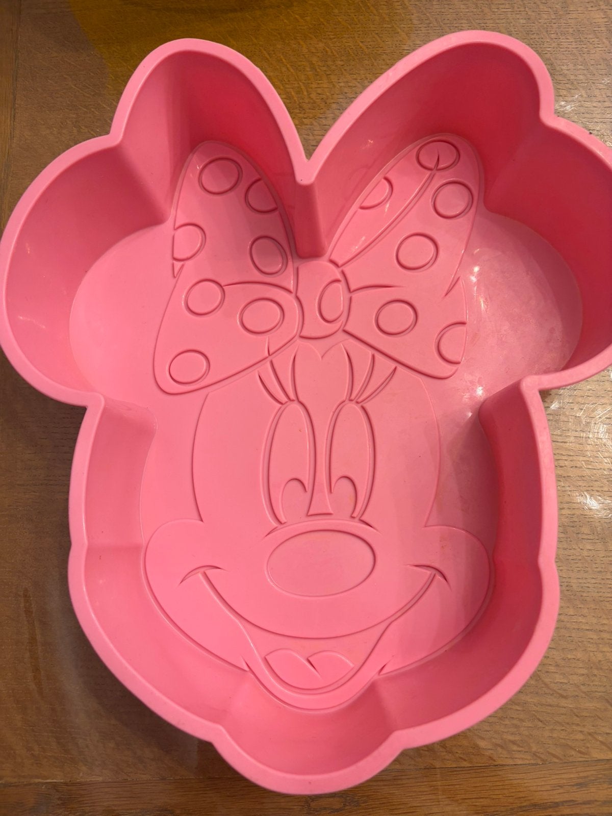 Taart vorm minnie mousse, Hobby & Loisirs créatifs, Confection de Gâteaux & Cupcakes, Enlèvement, Comme neuf, Gâteaux et Tartes