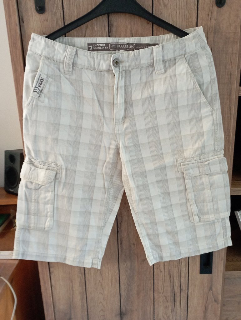 katoenen short C&A CLOCKHOUSE mt 33 NIEUW, Ophalen of Verzenden, Nieuw, Overige maten, C&A