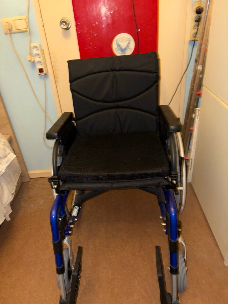 Fauteuils roulants, Enlèvement, Neuf