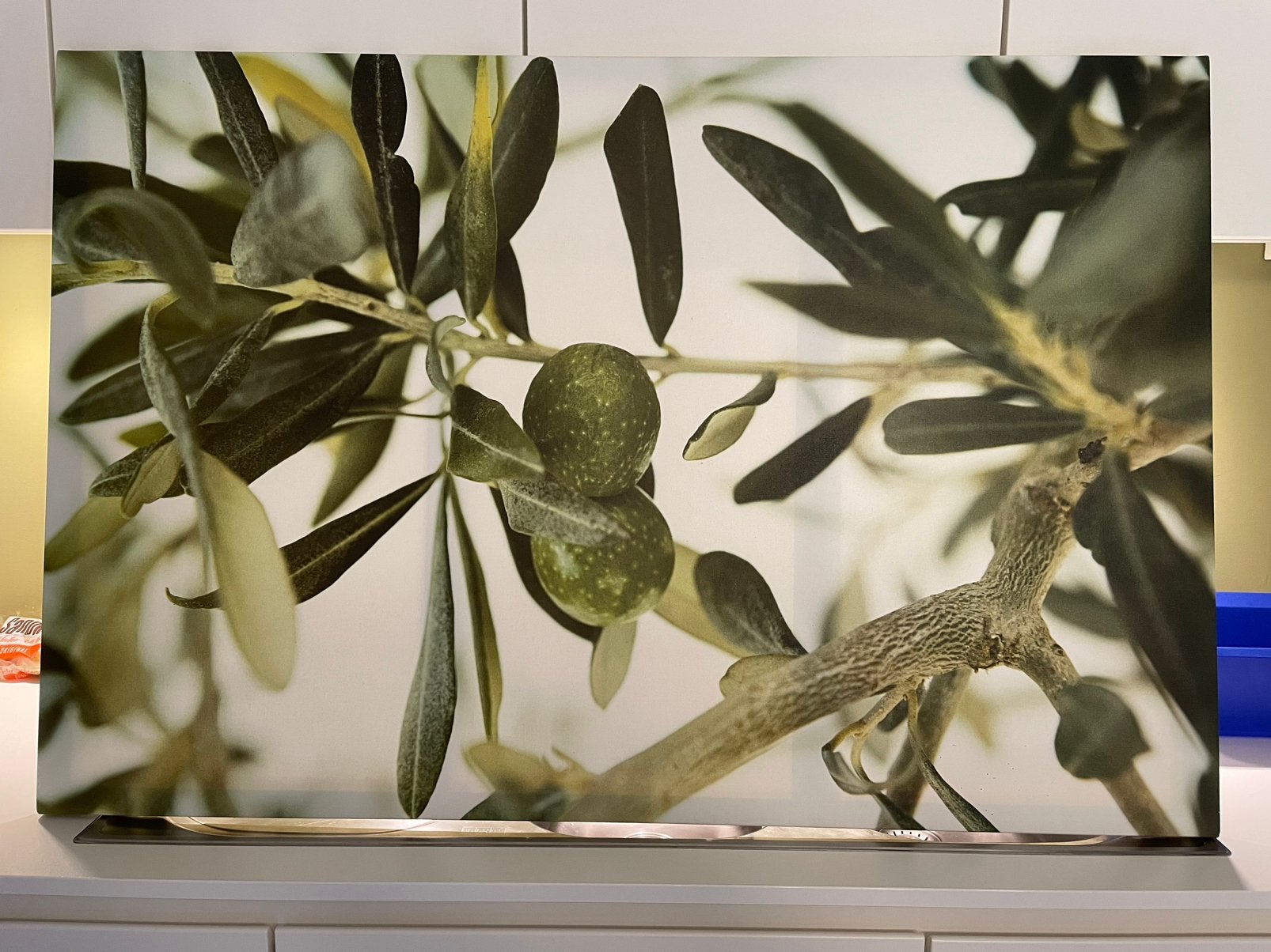 Ikea schilderij olijfboom, Ophalen