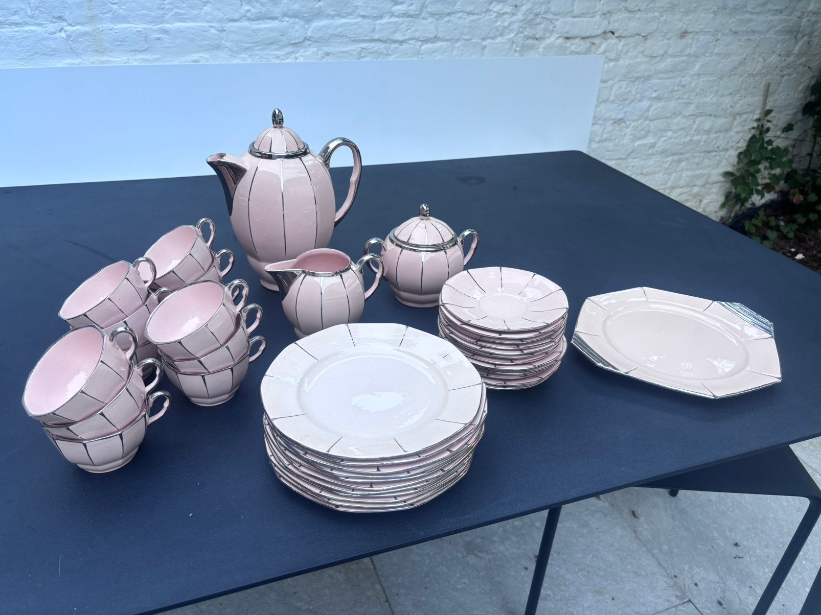 Service à café rose Vintage Boch La Louvière 22 pièces, Enlèvement