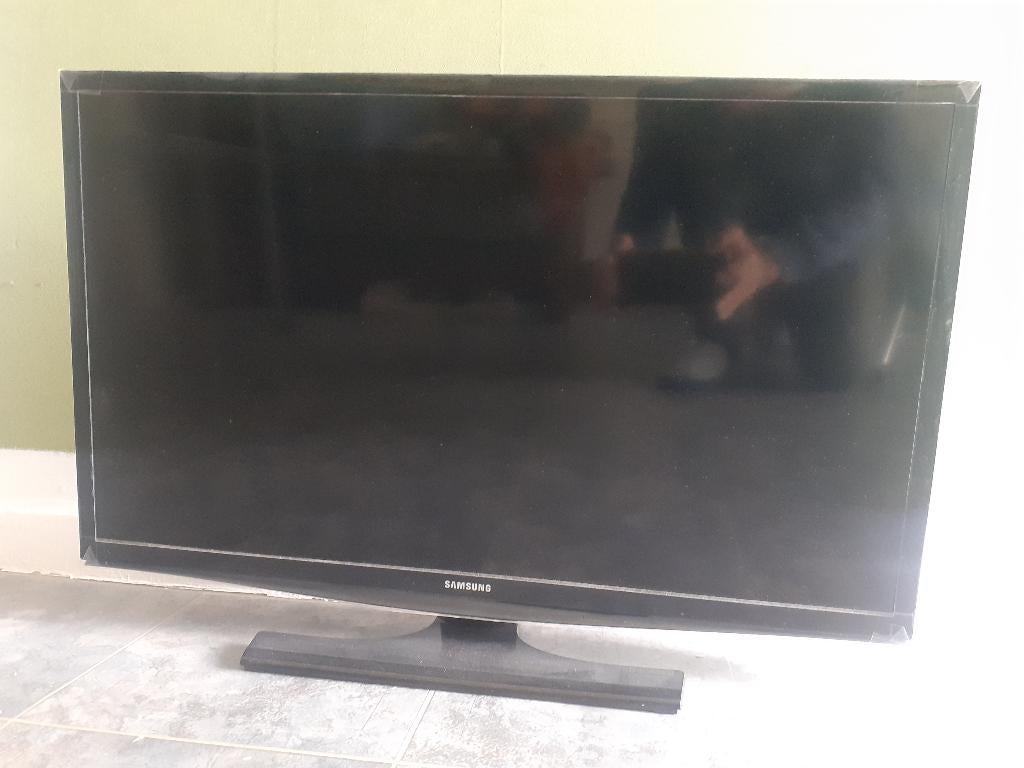 Tv van 70 cm, Audio, Tv en Foto, Televisies, Ophalen, 50 Hz, Zo goed als nieuw, Samsung