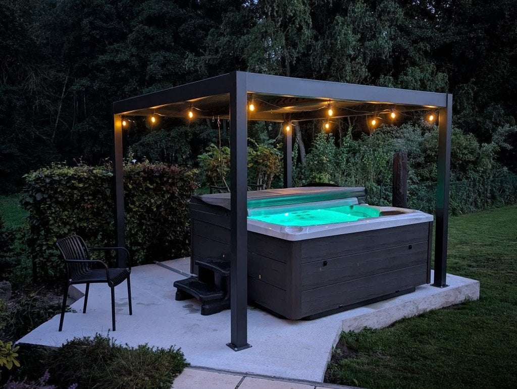 JACUZZI POSSÉIDON, Tuin en Terras, Ophalen of Verzenden, Zo goed als nieuw, Afdekzeil, Vast