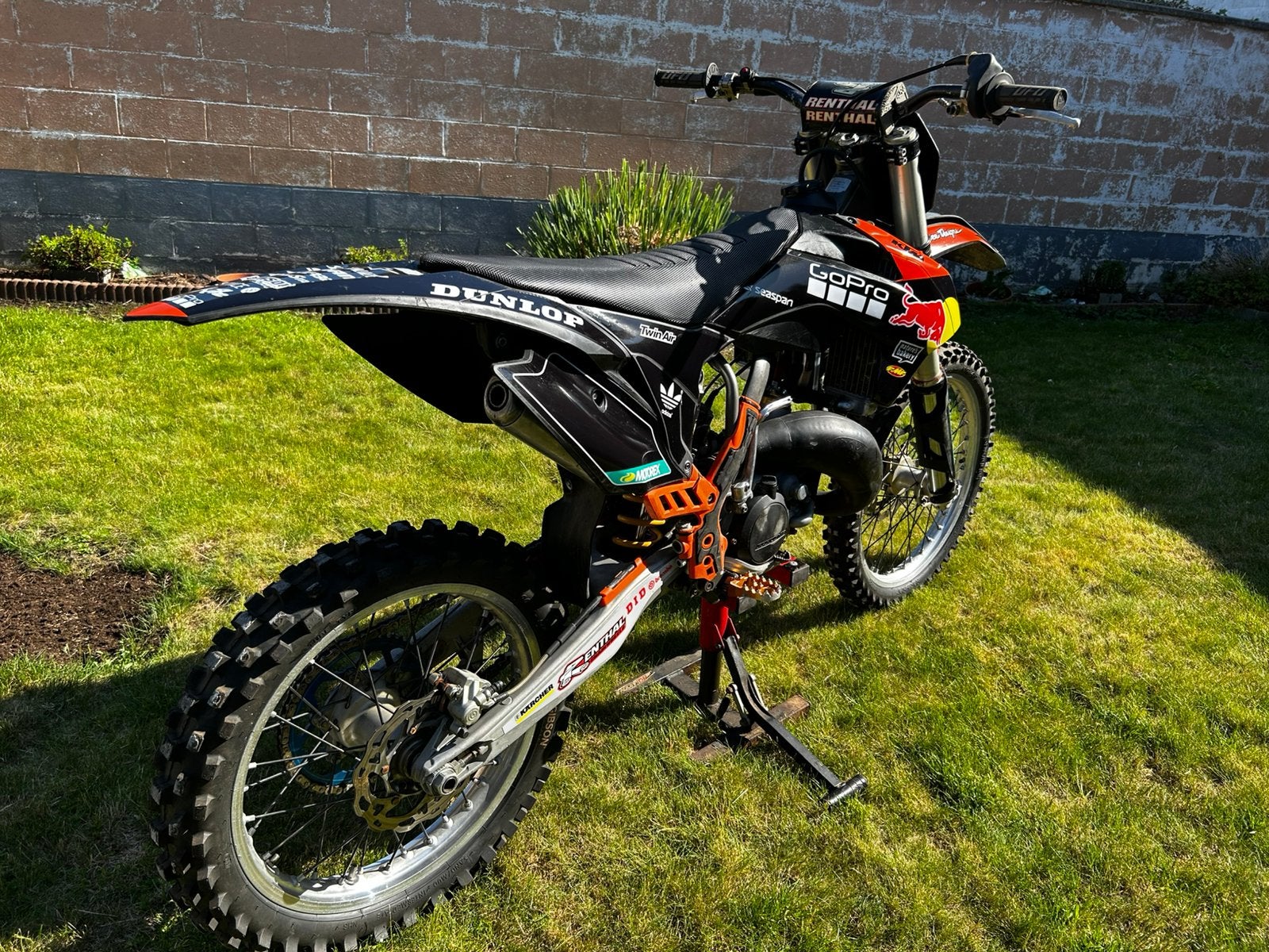 Sx 125