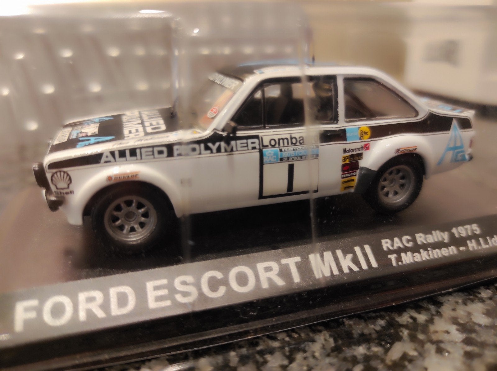 Ford Escort MKII Race Rally 1975 1:43 dans un blister non ou, Enlèvement ou Envoi