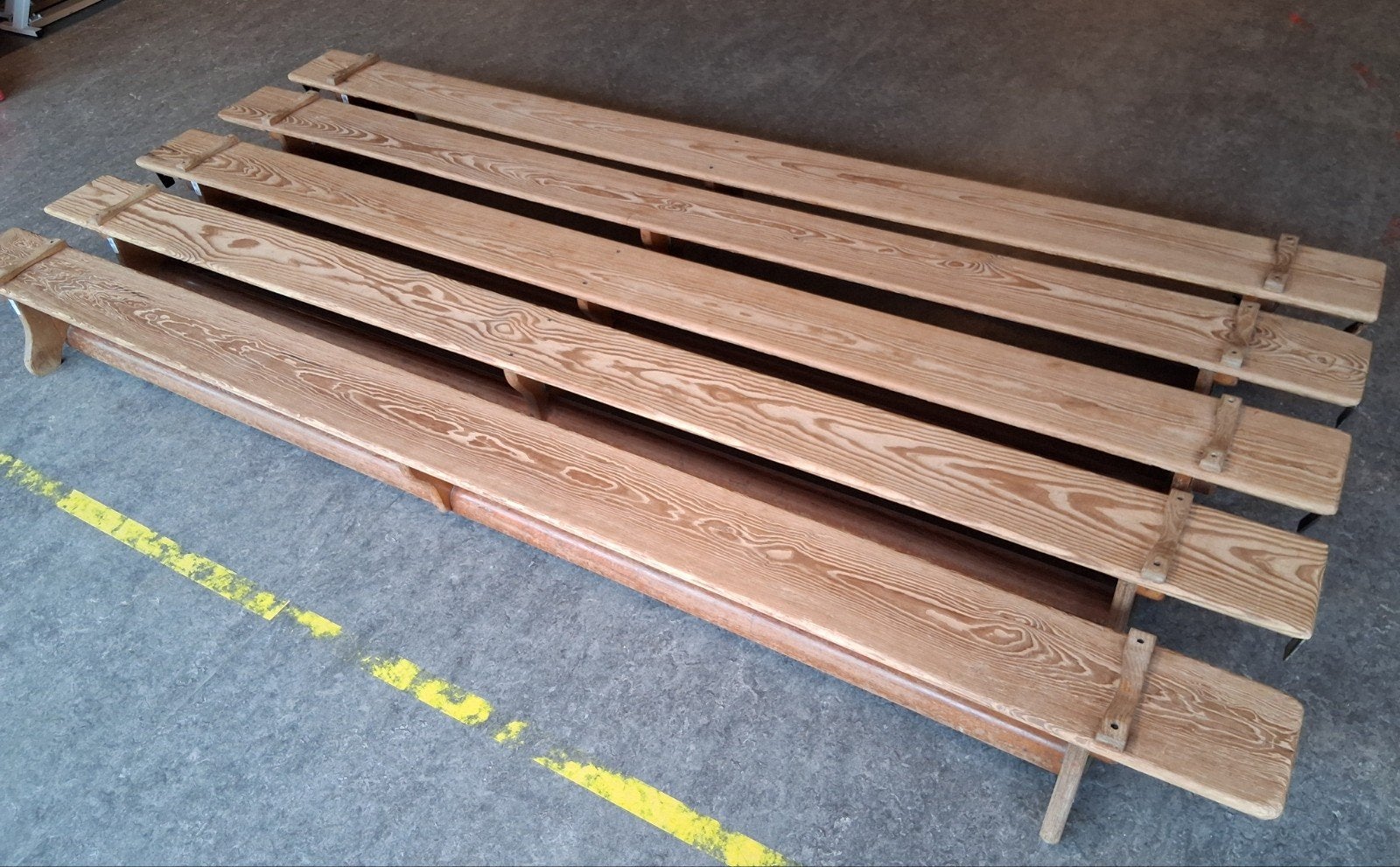 5 vintage houten Zweedse banken, Ophalen, Gebruikt, Materiaal
