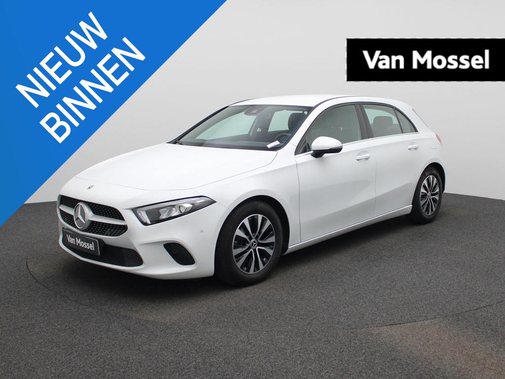 Mercedes-Benz A-Klasse A 180 Business Line NAVI | CAM | CARP, Auto's, Stof, Gebruikt, 4 cilinders, 136 pk