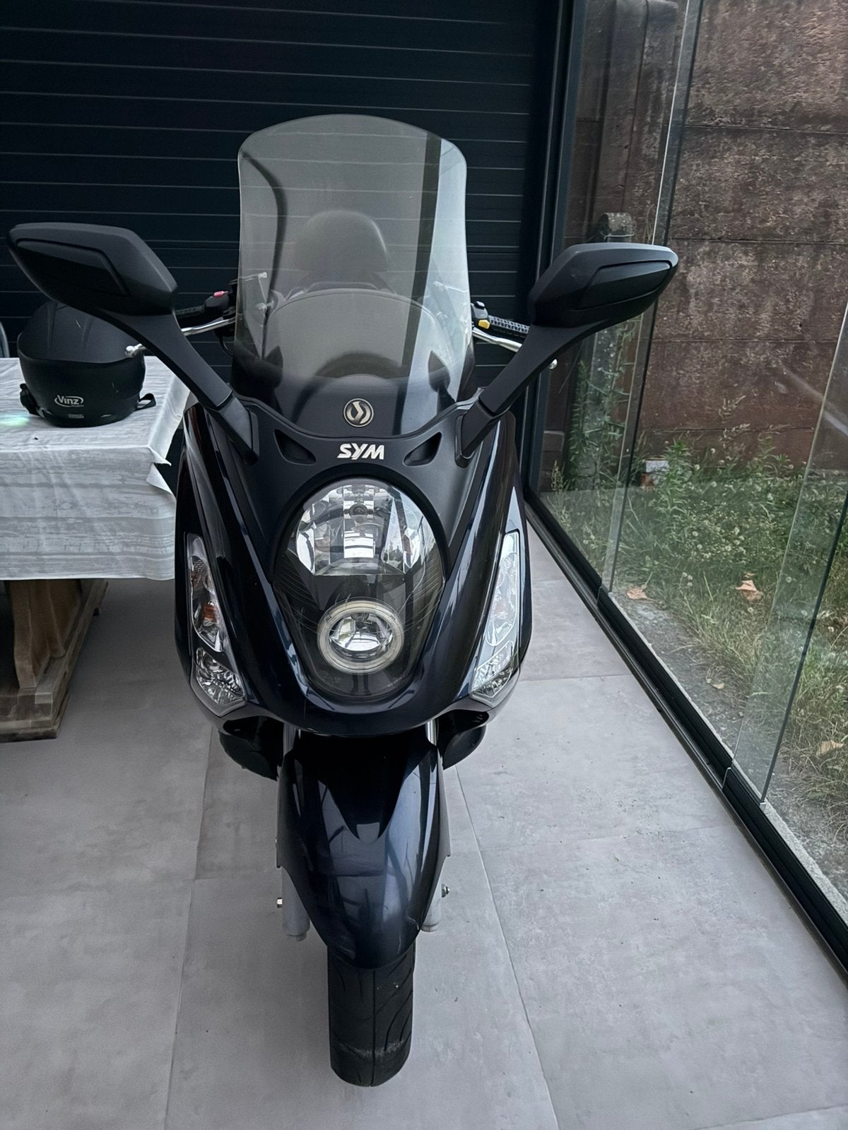Sym gts 125cc, Fietsen en Brommers, Scooters | SYM, Ophalen, Overige modellen, 125 cc, Zo goed als nieuw