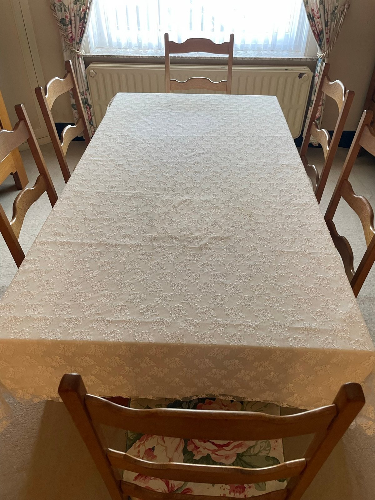 Eetkamer - grote tafel en stoelen, Huis en Inrichting, Ophalen, Zo goed als nieuw, Bois, 4 tot 6 stoelen