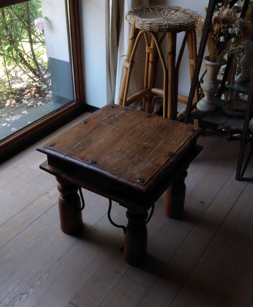 salon tafeltje in Sheesham hout - 44 x 44 cm, Ophalen