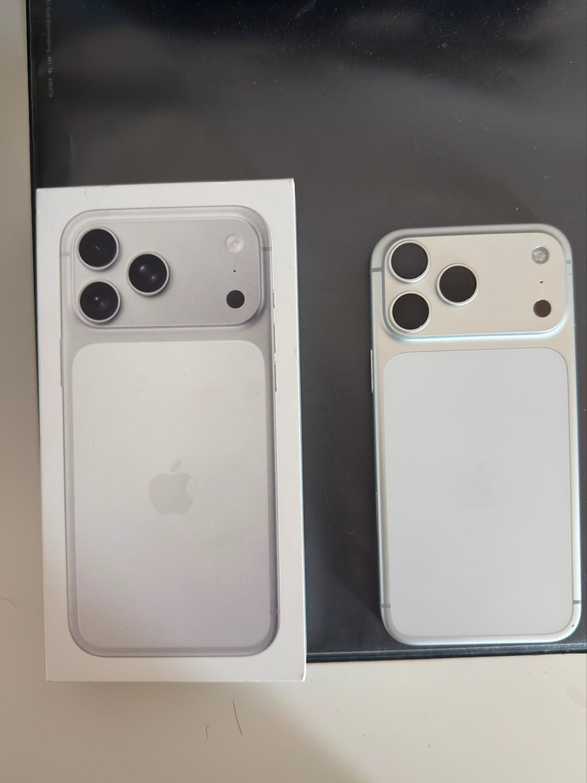 Iphone 17 Pro Max 256 GB Zilver, Telecommunicatie, Mobiele telefoons | Apple iPhone, Overige modellen, Zo goed als nieuw, Met simlock