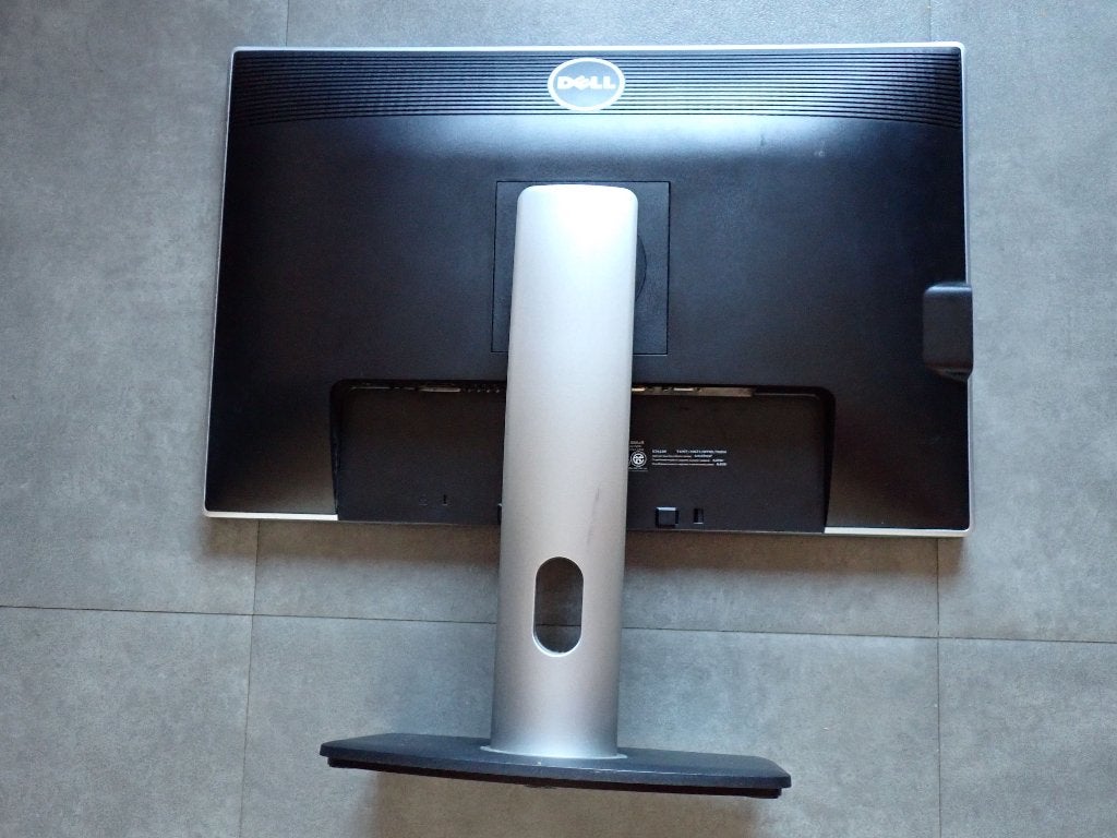 Monitor / Beeldscherm Dell 36cm x 55cm, Ophalen