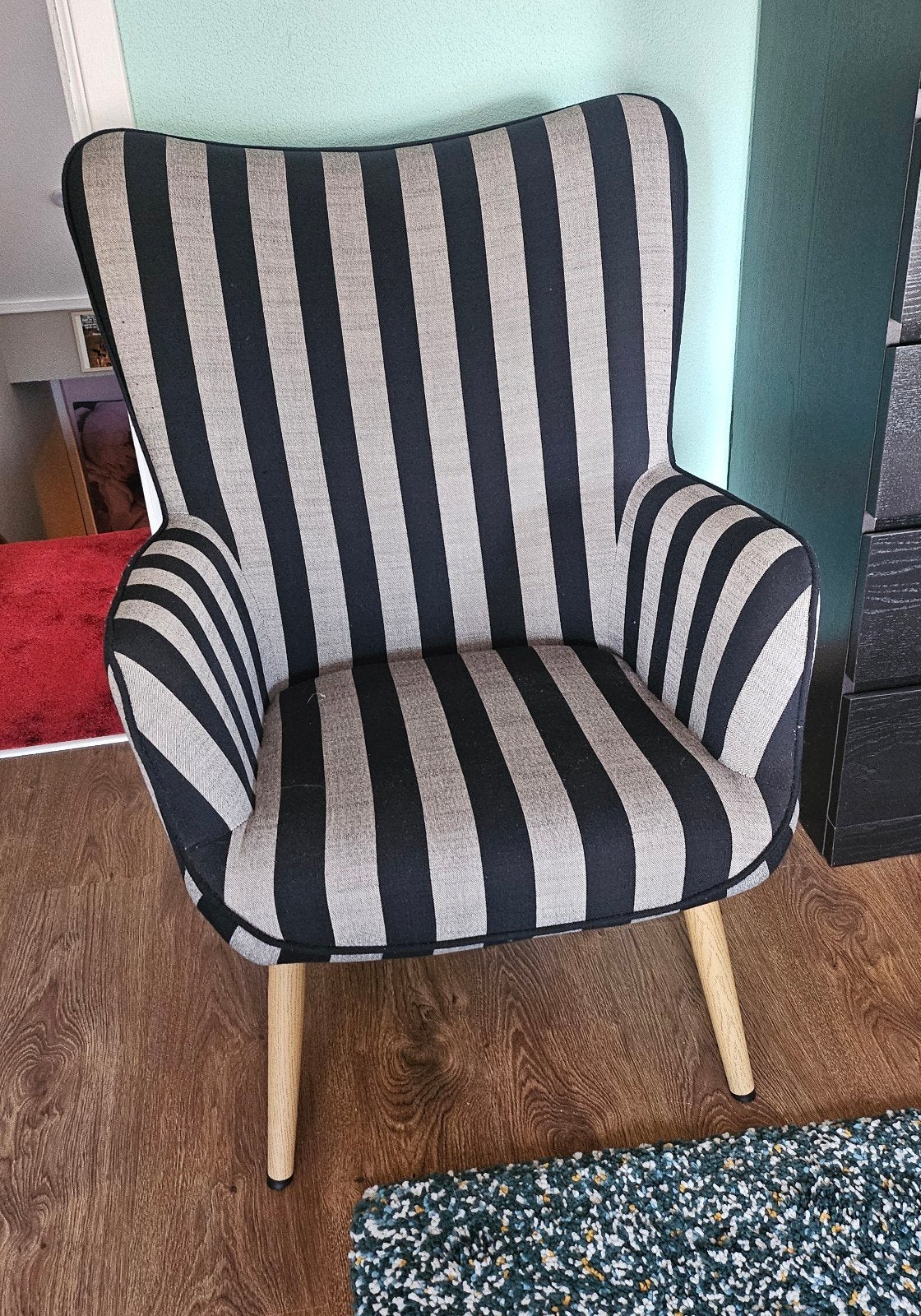 Très beau fauteuil, Maison & Meubles, Enlèvement, Comme neuf, Bois, Scandinave moderne