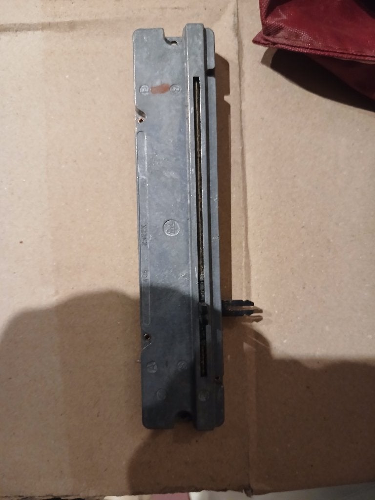 Potentiomettre a curseur 250k, Enlèvement ou Envoi
