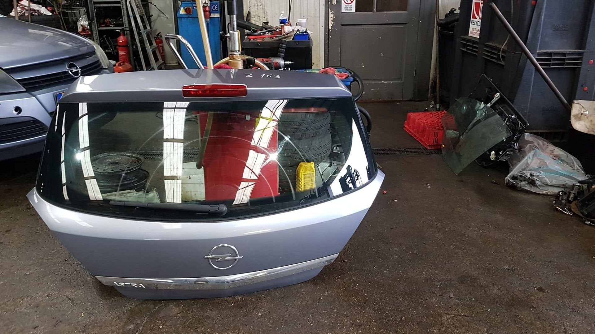 OPEL ASTRA H   HB ACHTERKLEP BJ 2006, Arrière, -, Haillon arrière, Utilisé